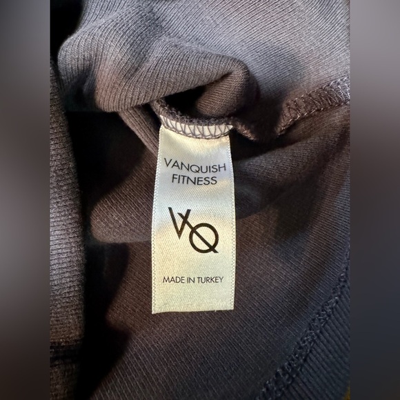 VANQUISH FITNESS | DENIM BLUE | REJUVENATE CROPPED TANK TOP | WOMEN'S SIZE M - Picture 5 of 5